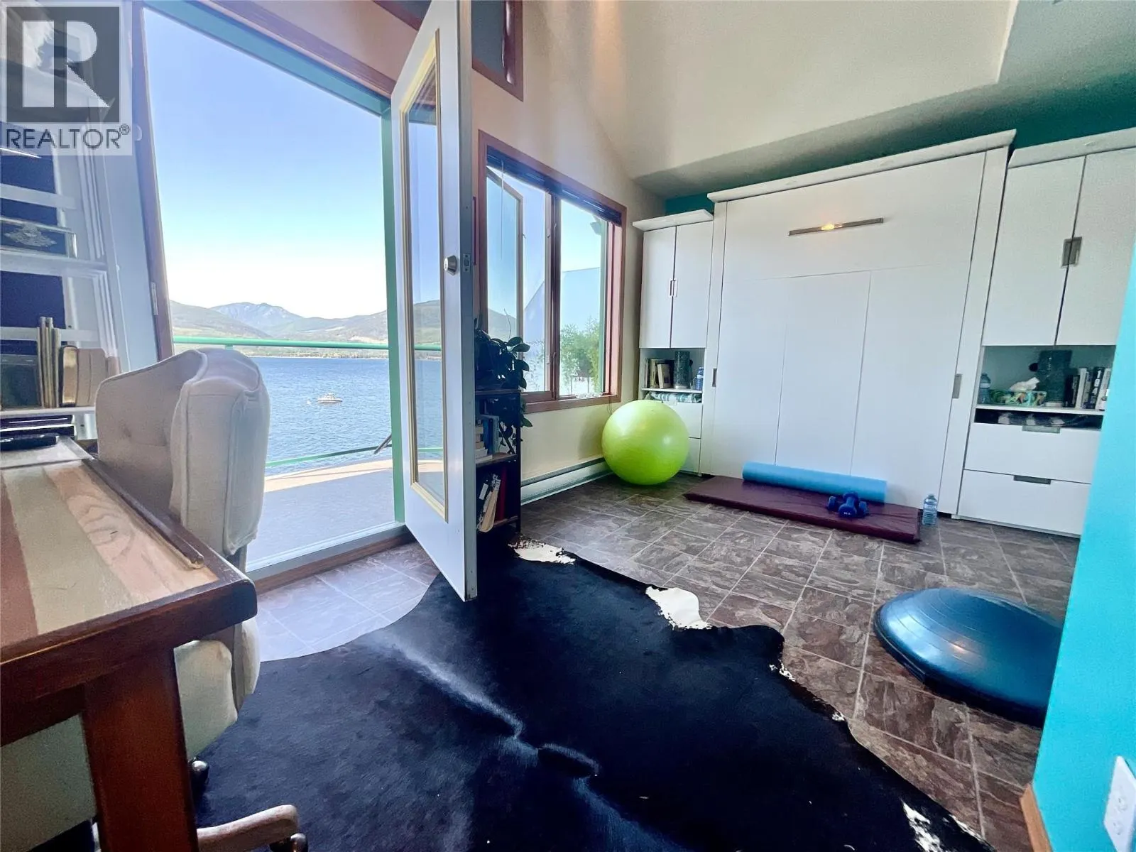 3935 Eagle Bay Rd. Road Unit# 1