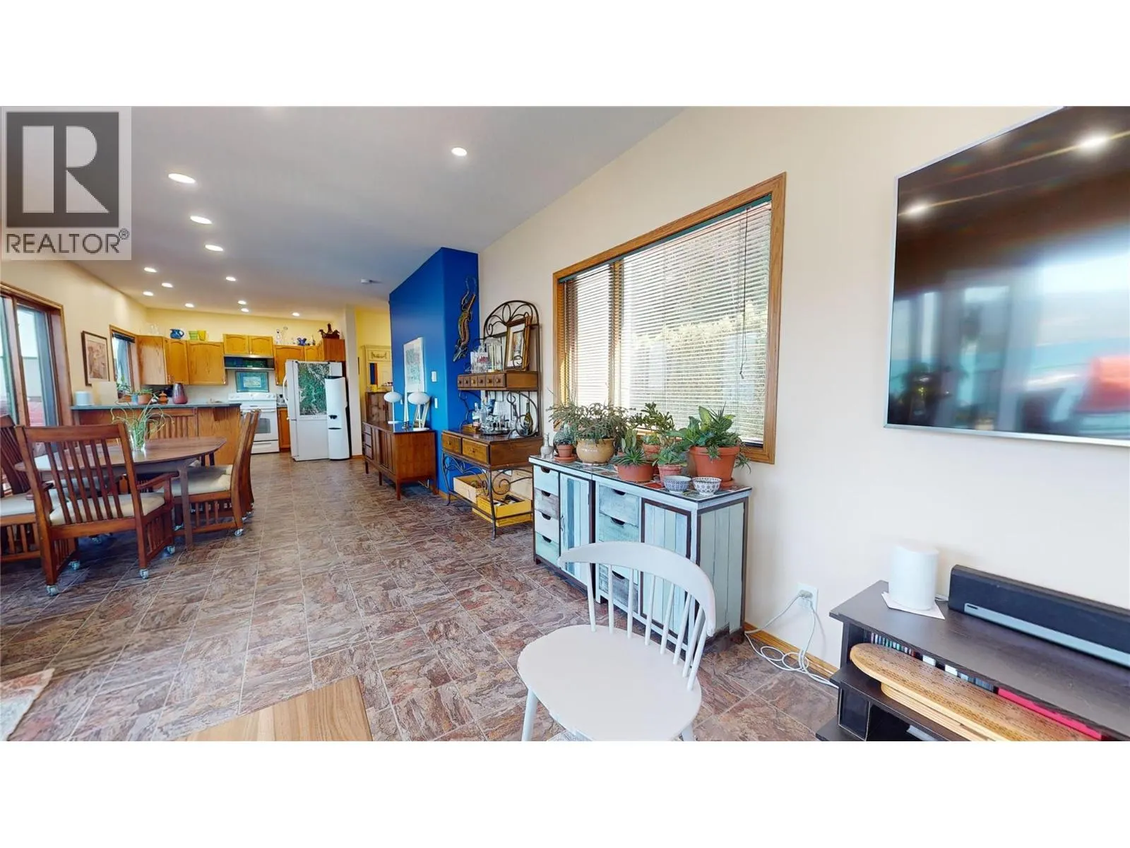 3935 Eagle Bay Rd. Road Unit# 1