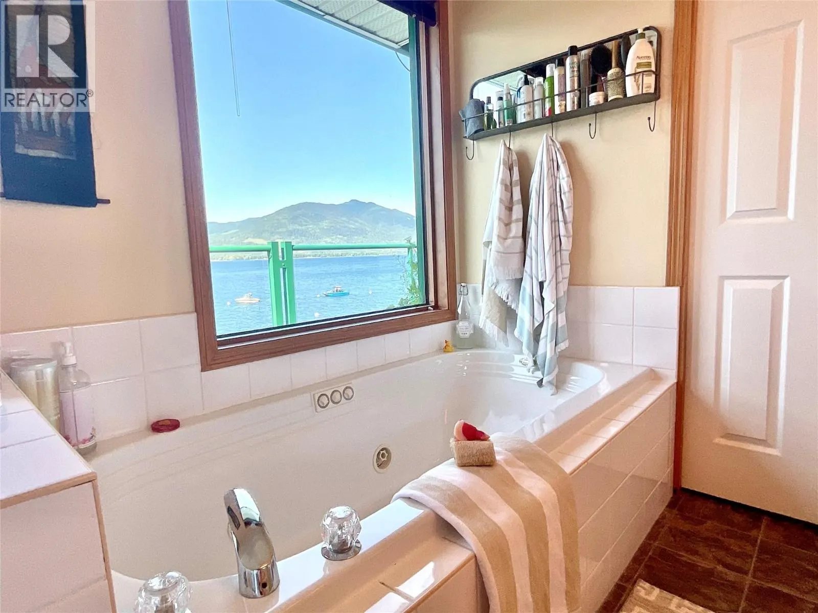 3935 Eagle Bay Rd. Road Unit# 1