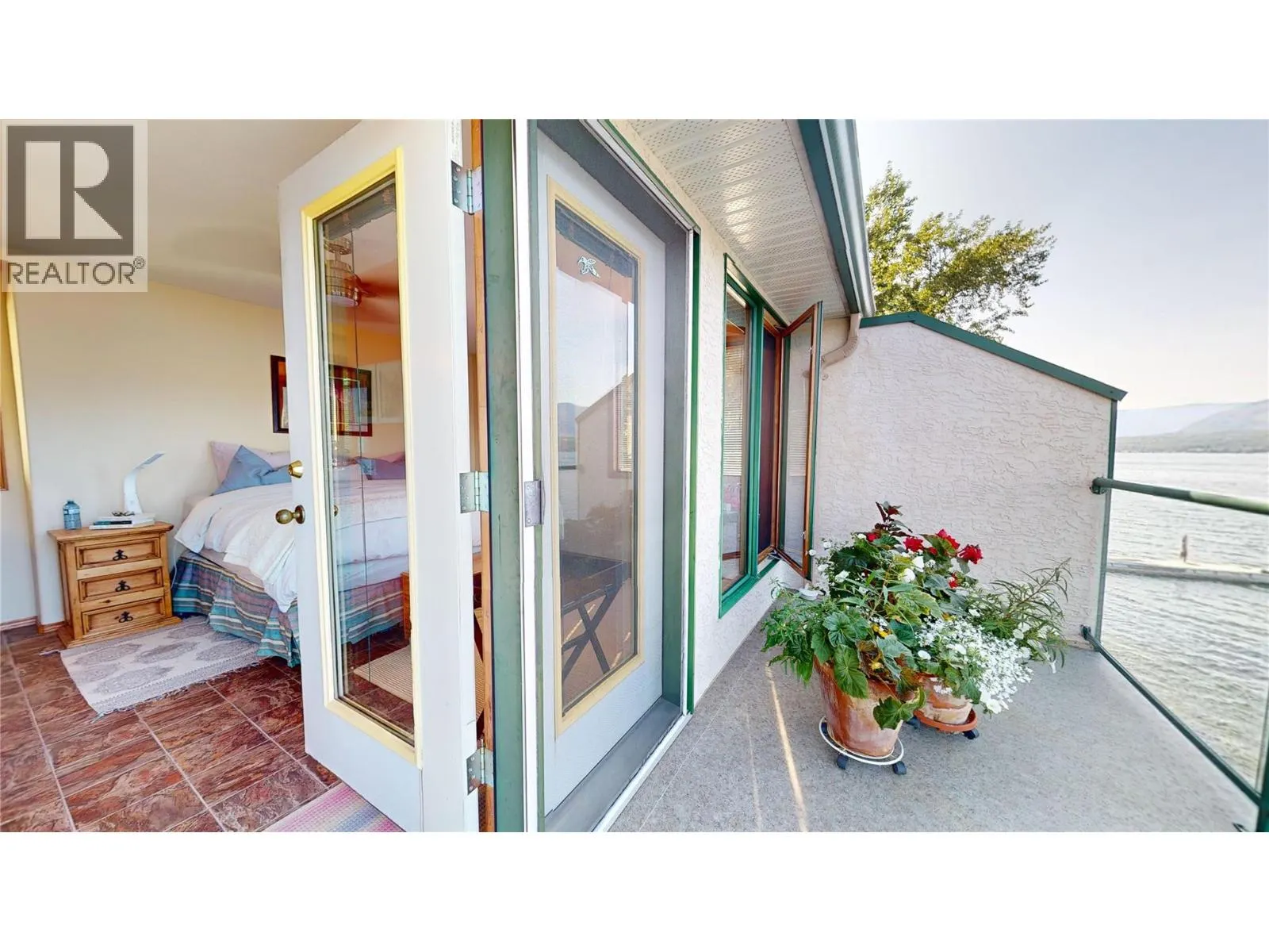 3935 Eagle Bay Rd. Road Unit# 1