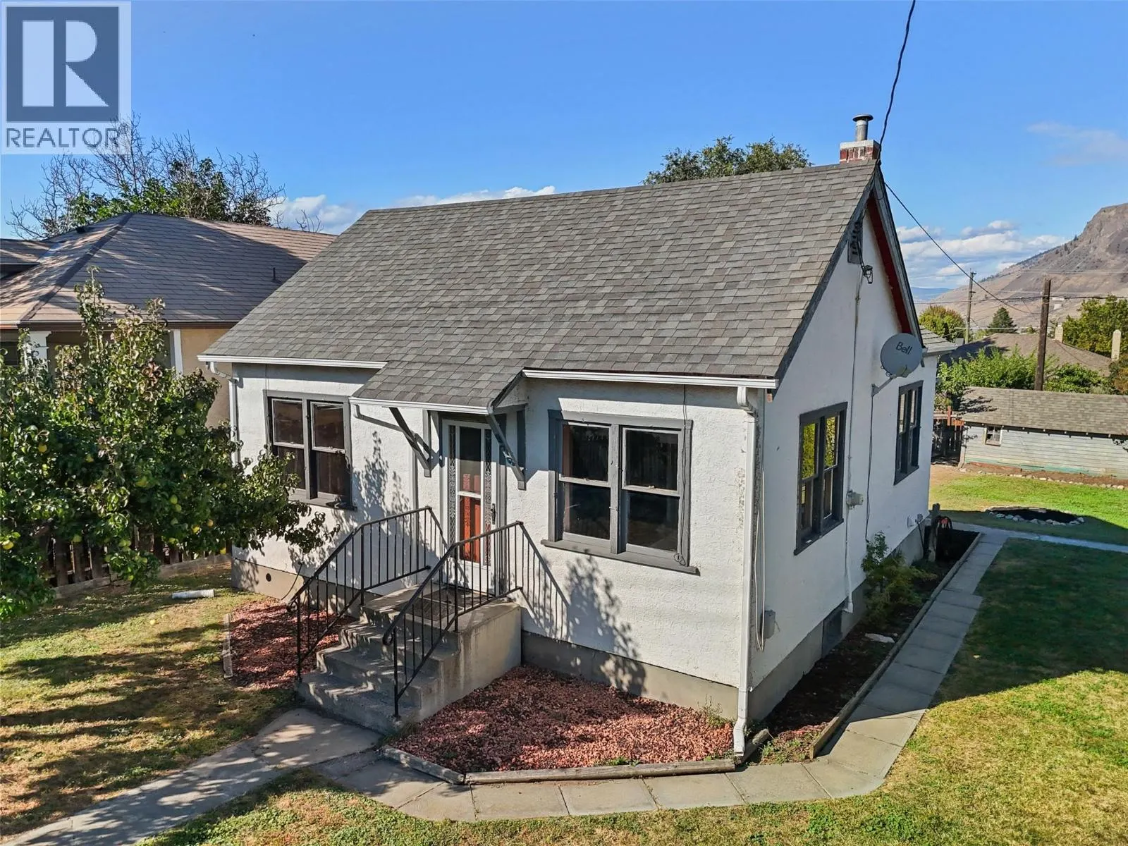 976 DOMINION Street