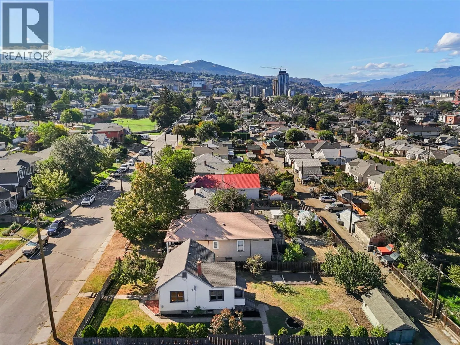 976 DOMINION Street