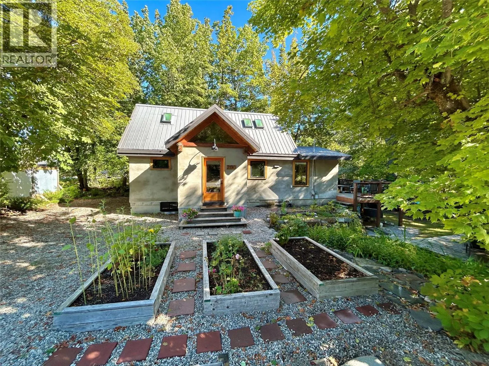 2190 Butte Street