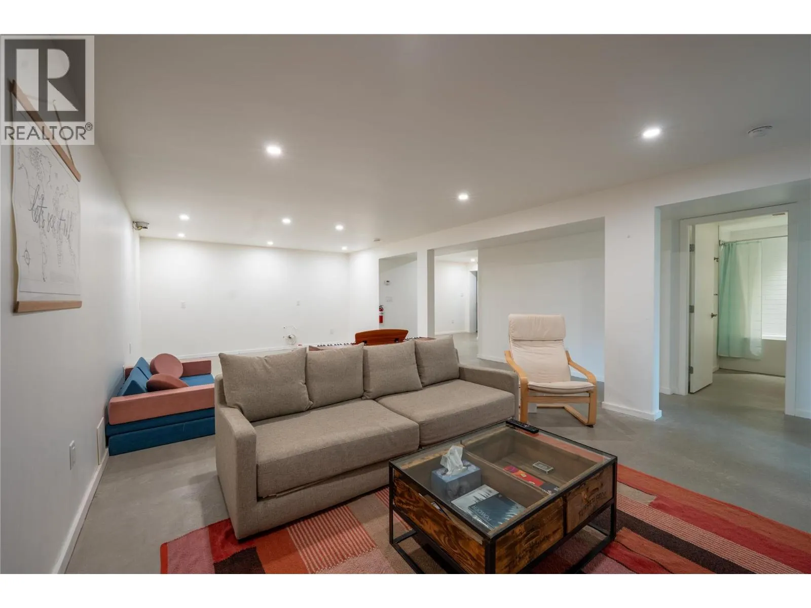 1960 Aspen Crescent