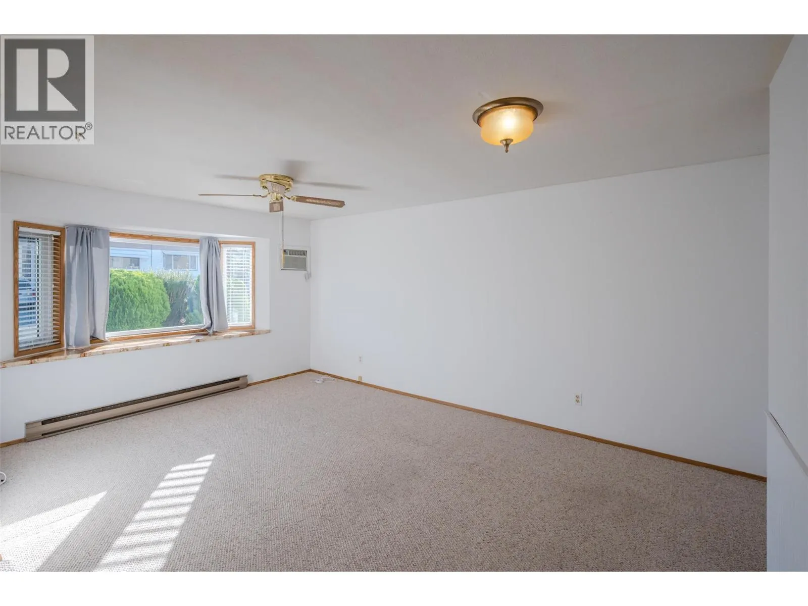 3065 Wilson Street Unit# 104