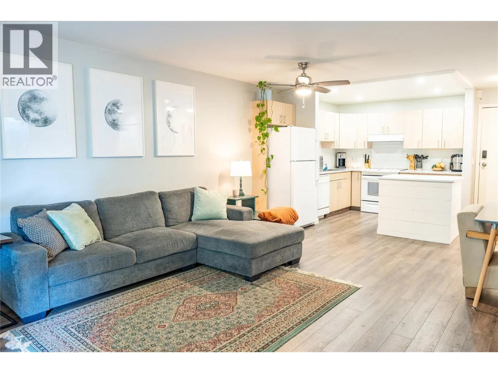 240 Hollywood Road N Unit# 304