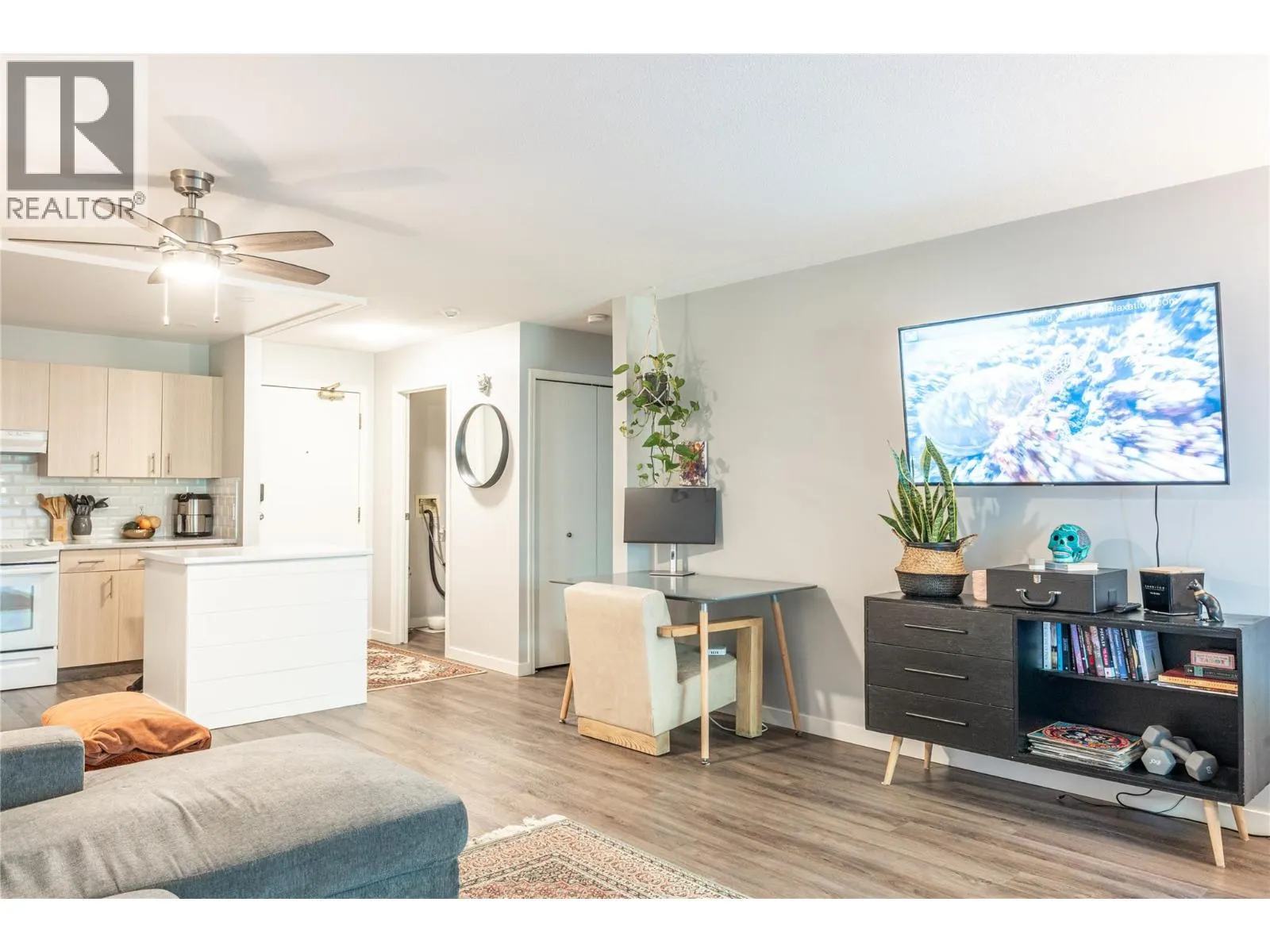 240 Hollywood Road N Unit# 304