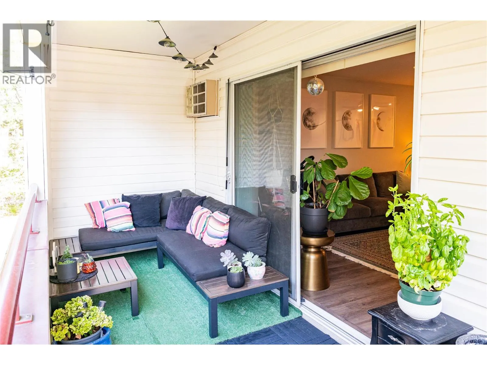 240 Hollywood Road N Unit# 304