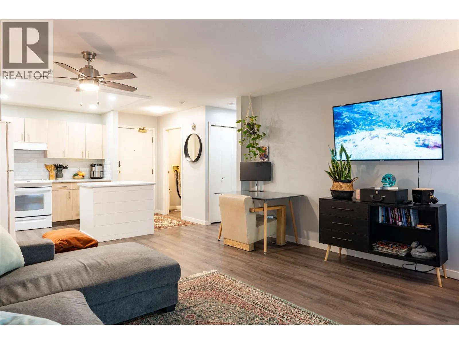 240 Hollywood Road N Unit# 304