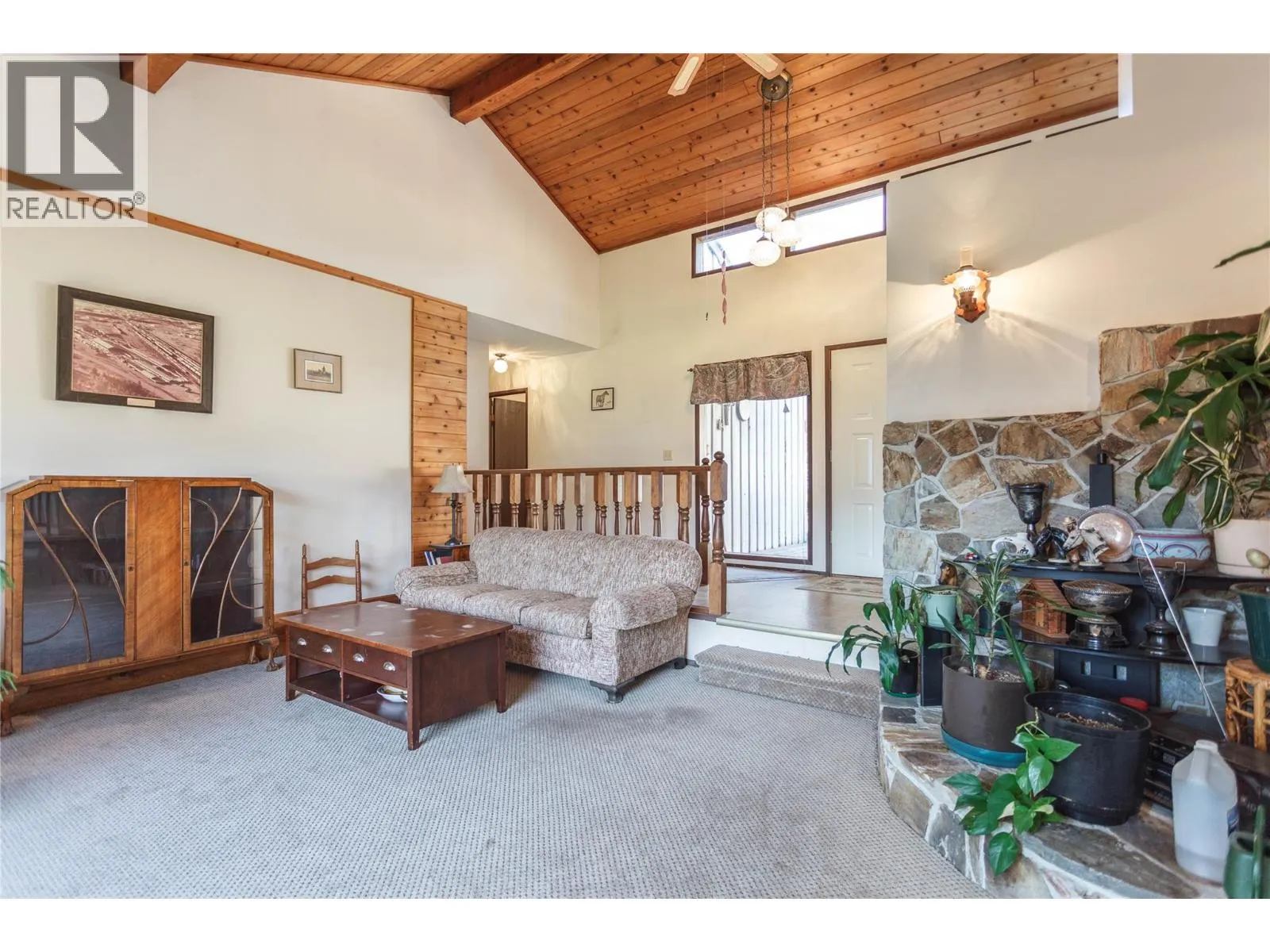 6958 Buchanan Road