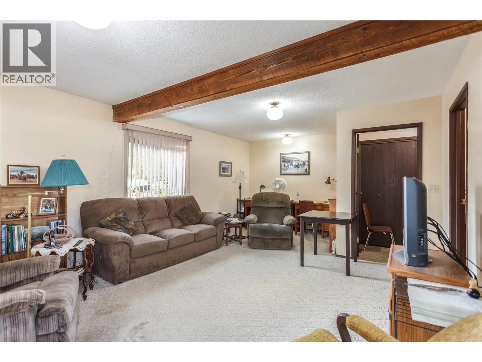 6958 Buchanan Road