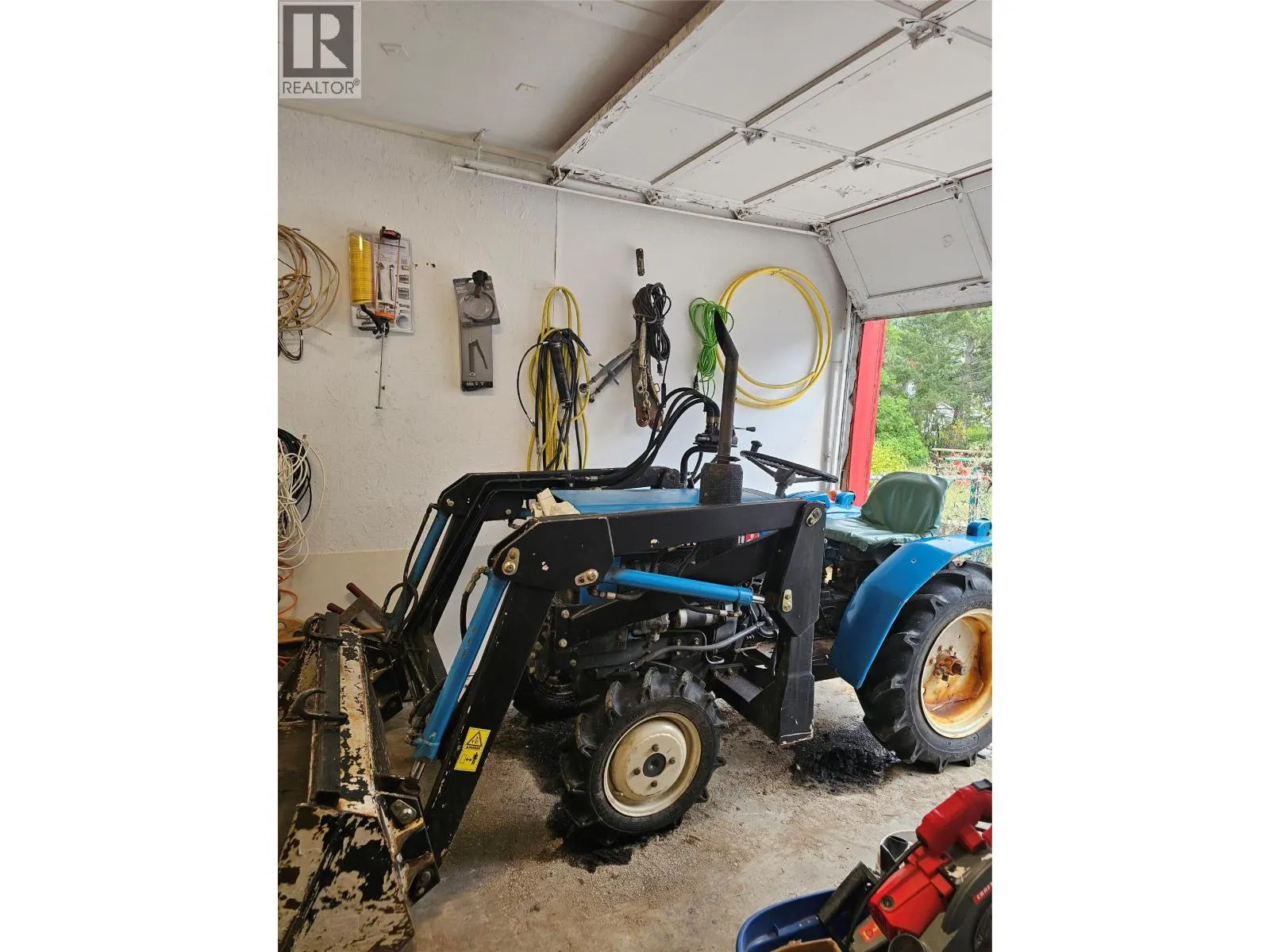 5851 33 Highway Lot# 25