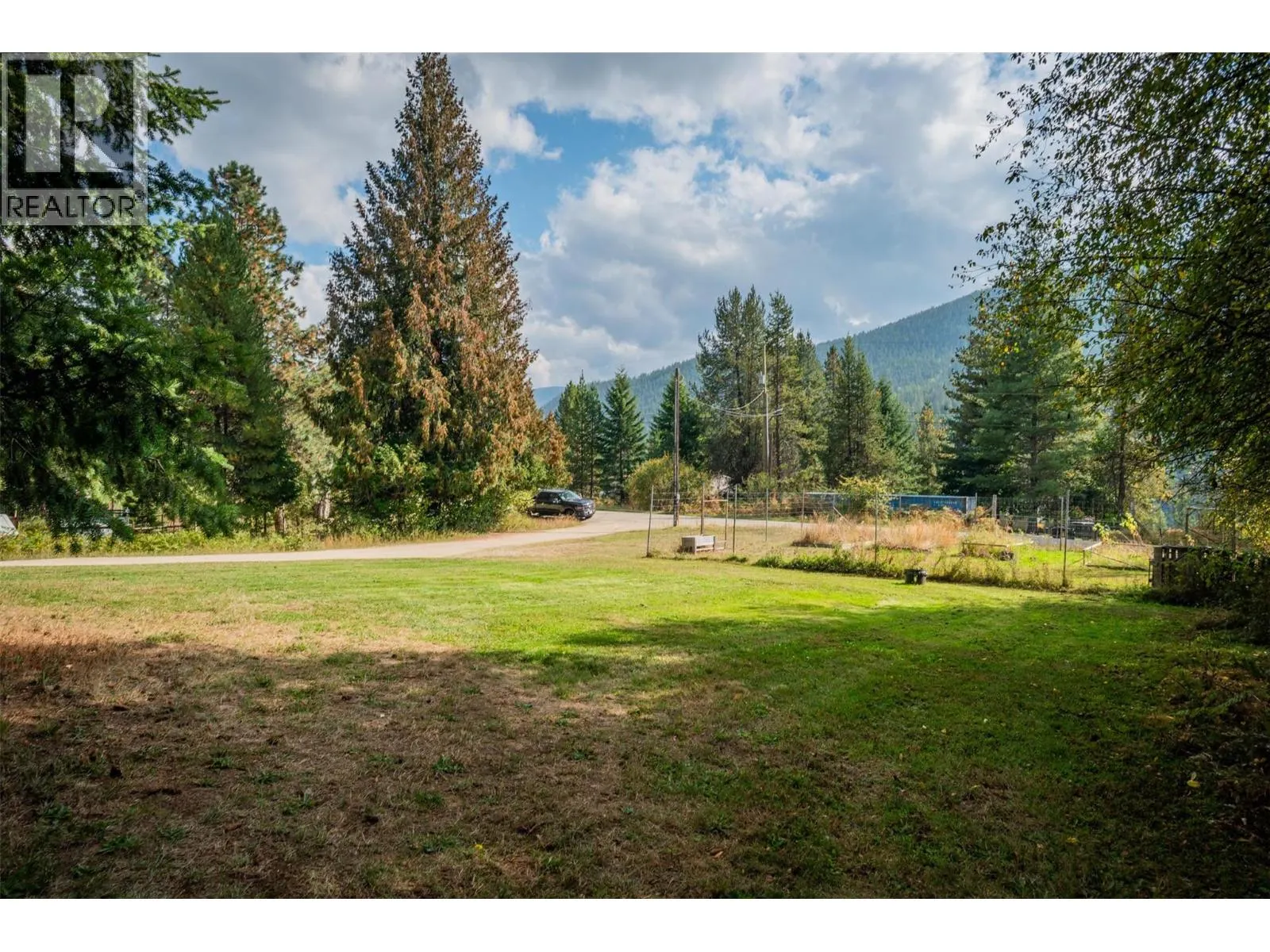 3755 Krestova Cemetery Road