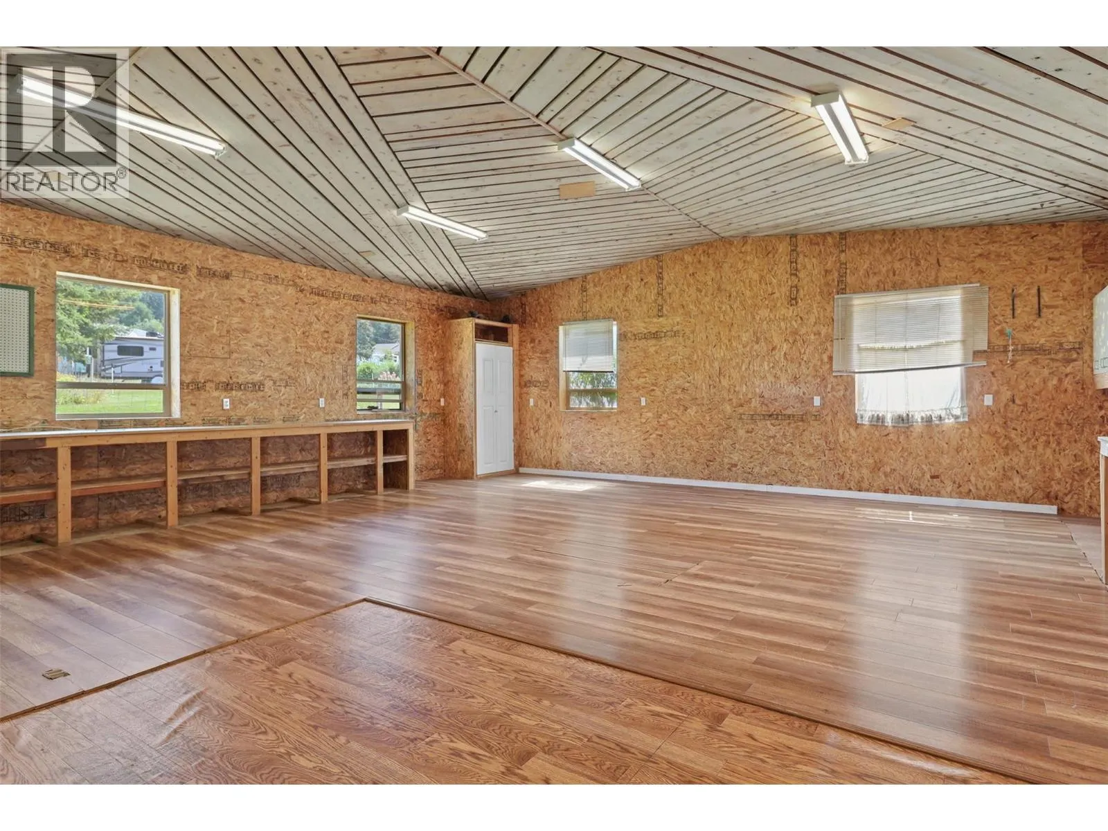 590 LISTER Road