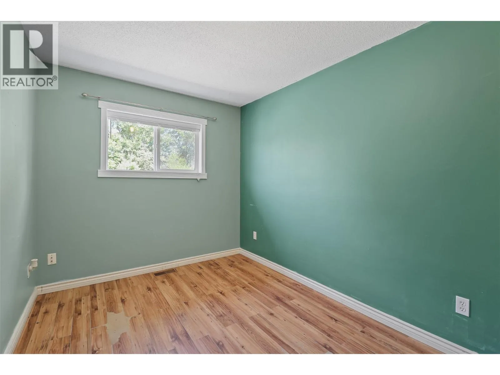 590 LISTER Road