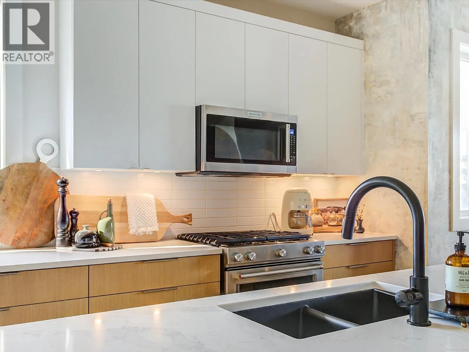 1349 Rocky Point Drive Unit# 5