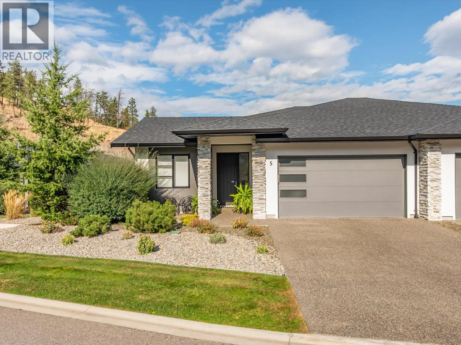 1349 Rocky Point Drive Unit# 5