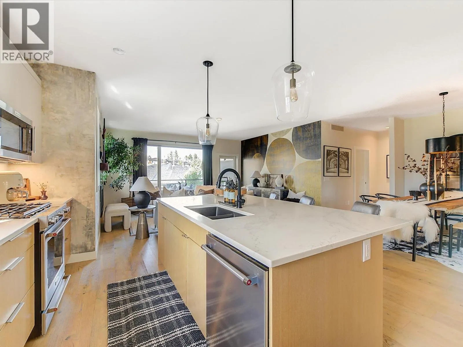 1349 Rocky Point Drive Unit# 5