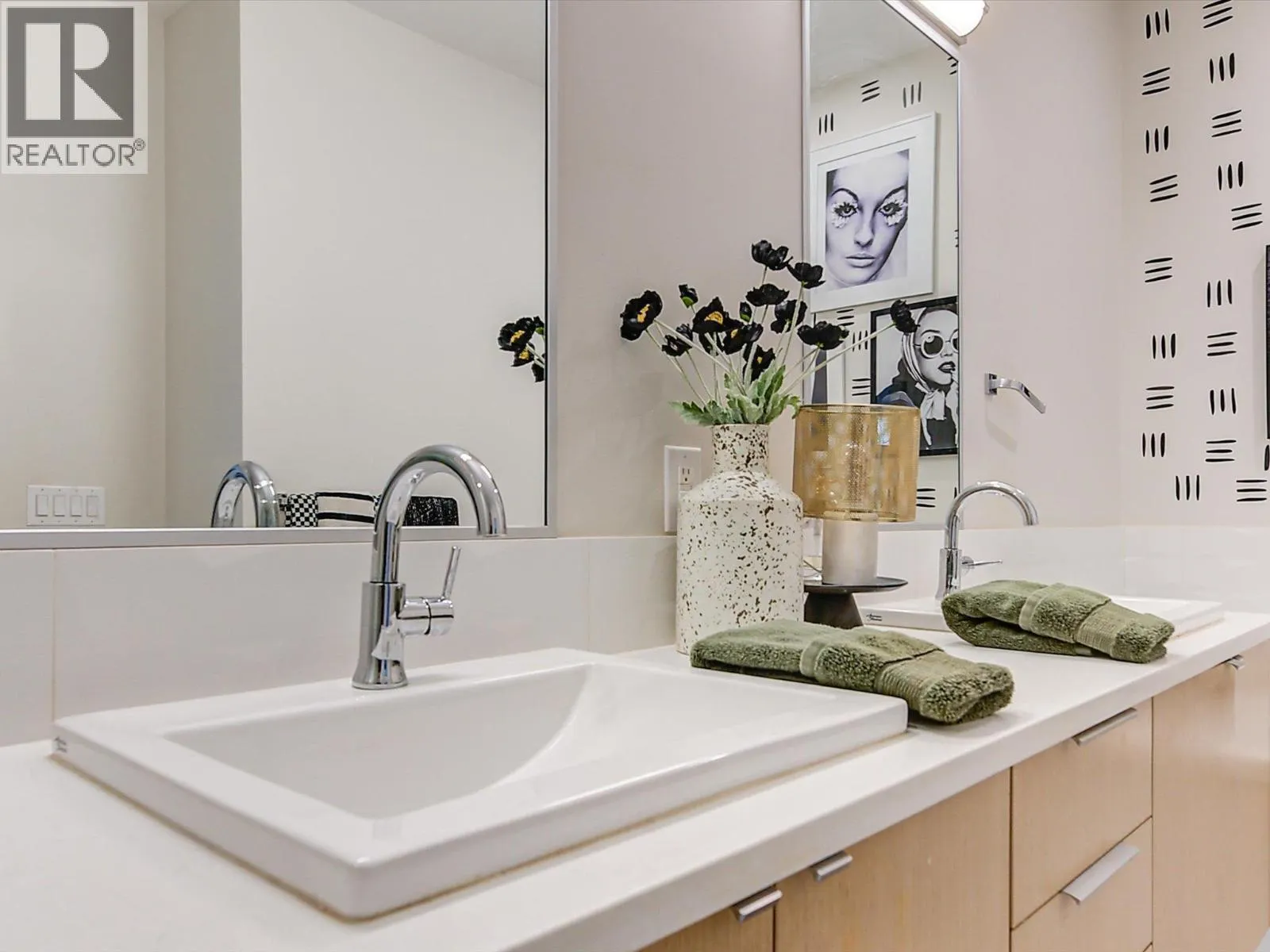 1349 Rocky Point Drive Unit# 5
