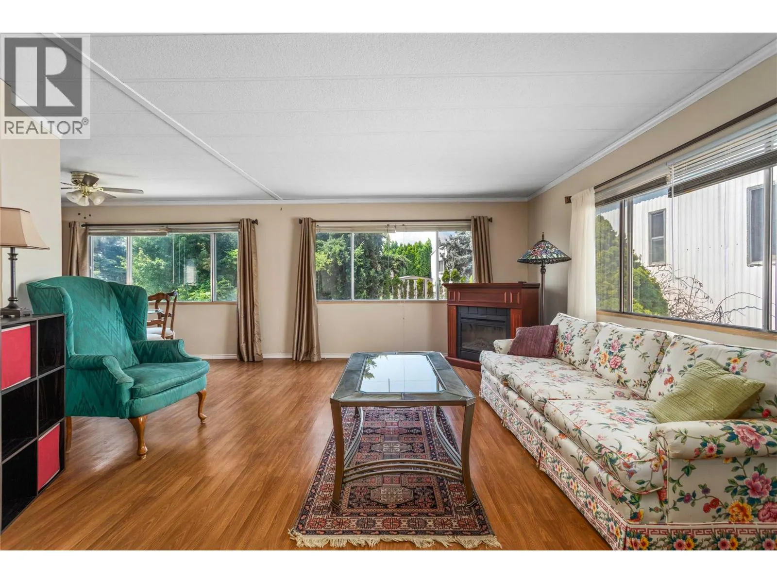1881 Boucherie Road Unit# 28