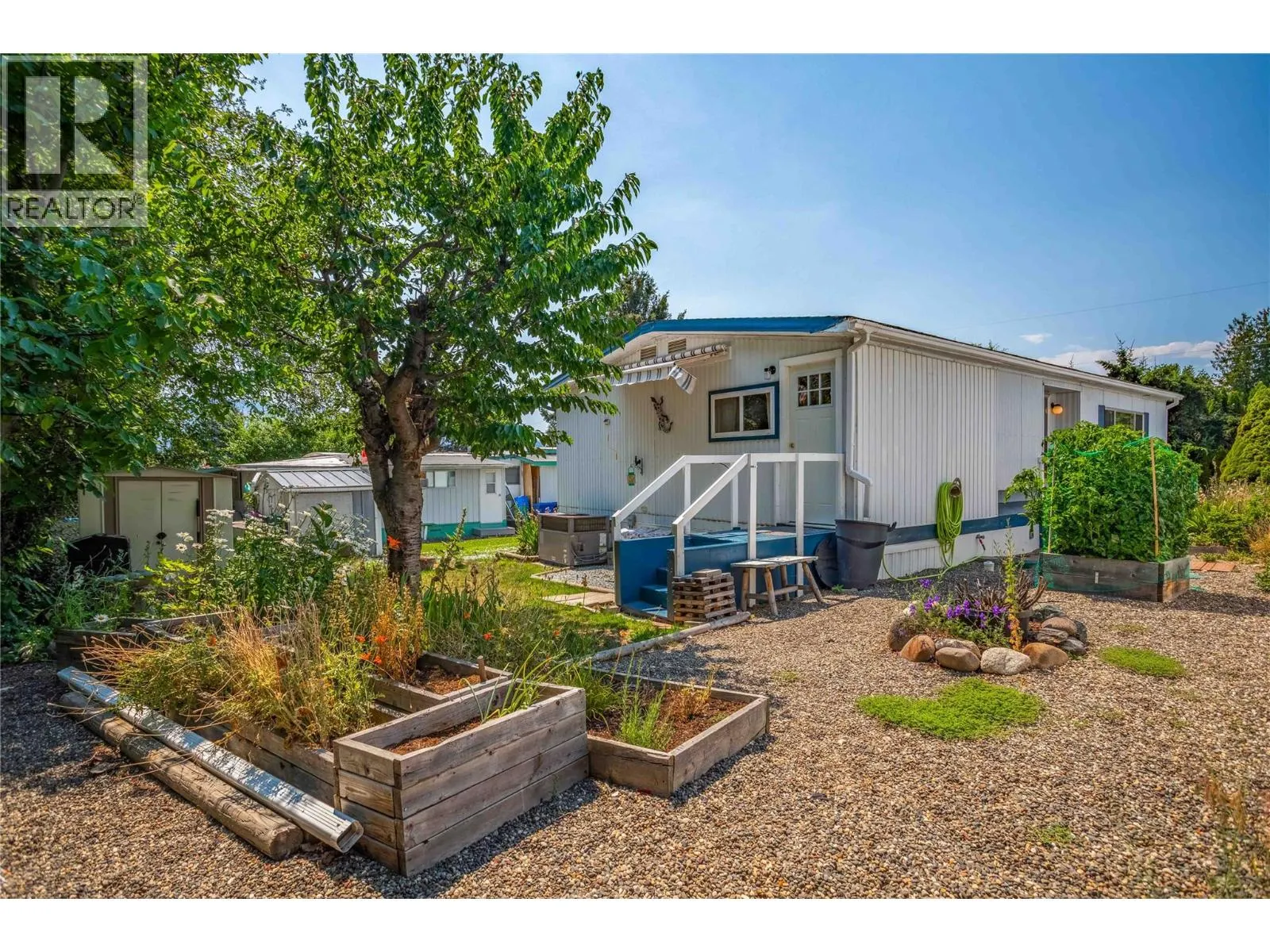 1881 Boucherie Road Unit# 28