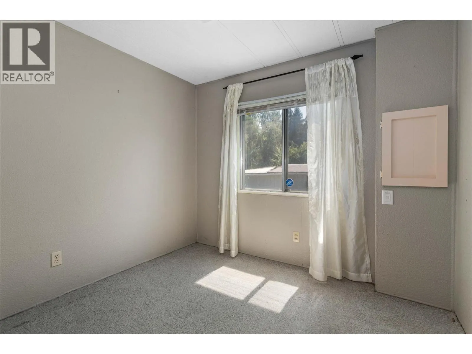 1881 Boucherie Road Unit# 28
