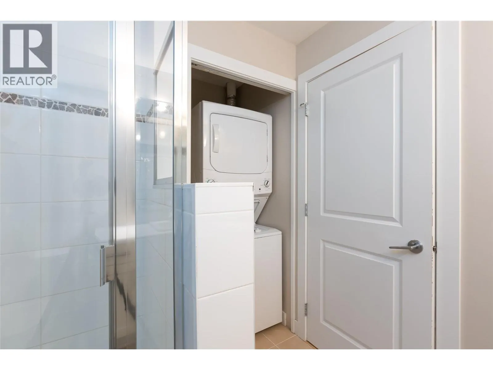 3205 Skyview Lane Unit# 307