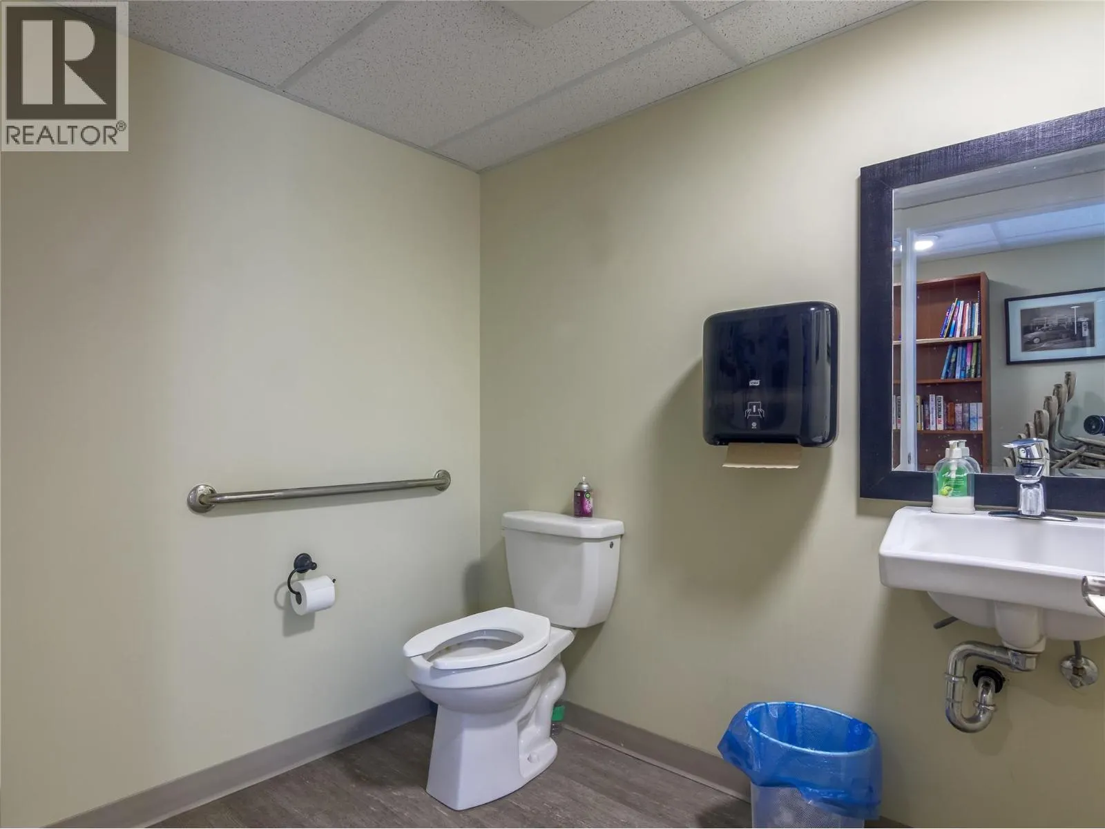 98 Okanagan Avenue Unit# 59