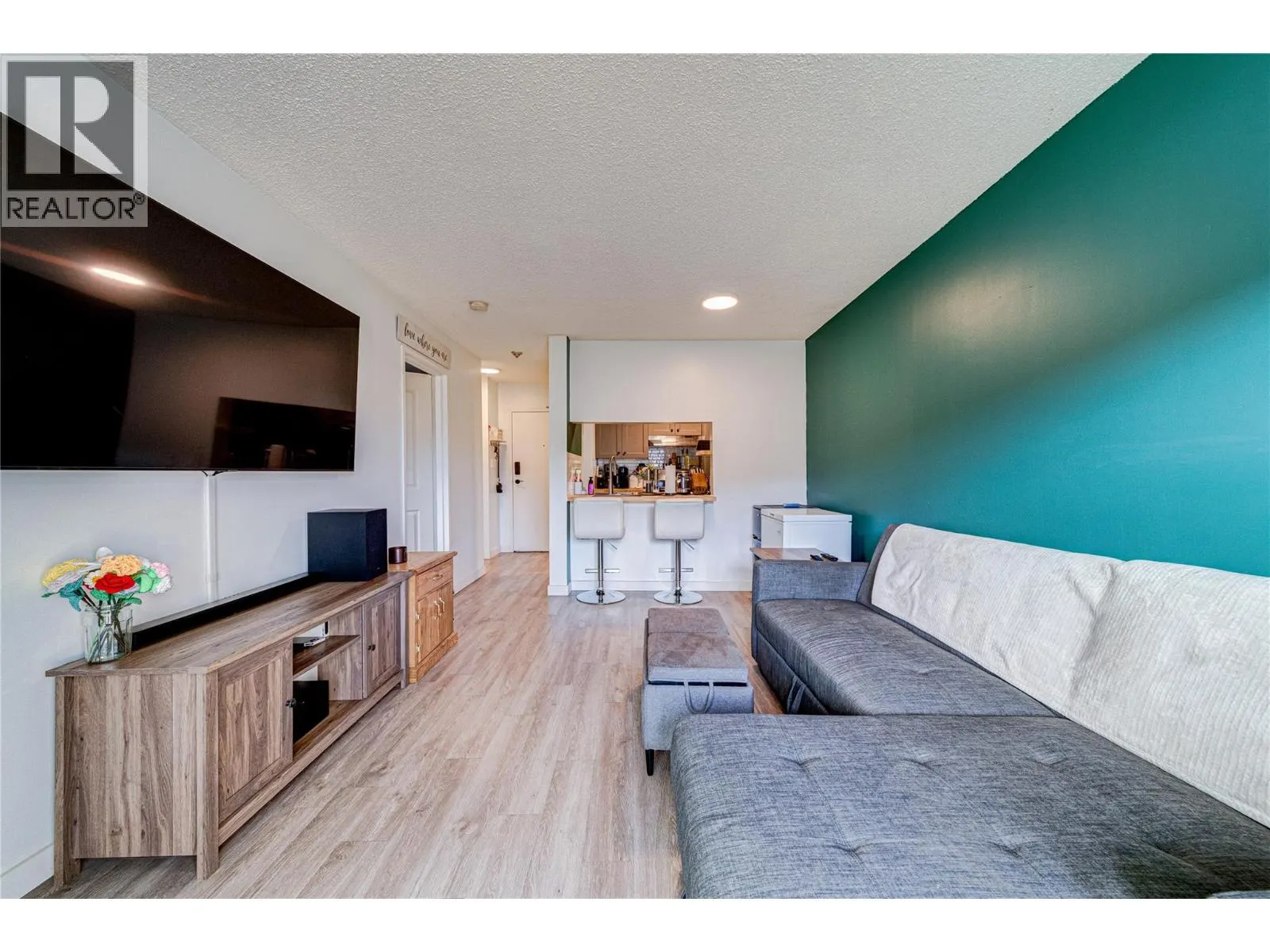 501 Elk Street Unit# 111