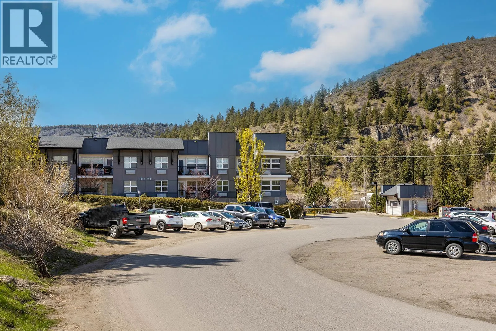1481 Glenmore Road N Unit# 314