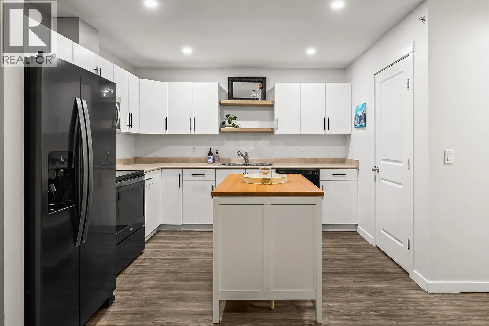 1481 Glenmore Road N Unit# 314