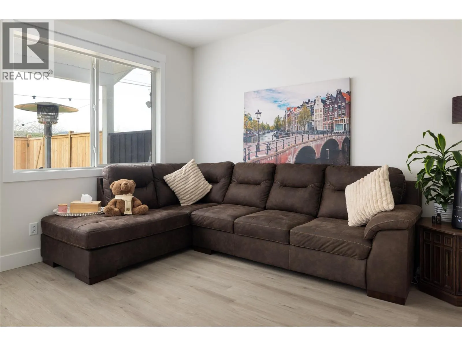 1999 15 Avenue Unit# 25