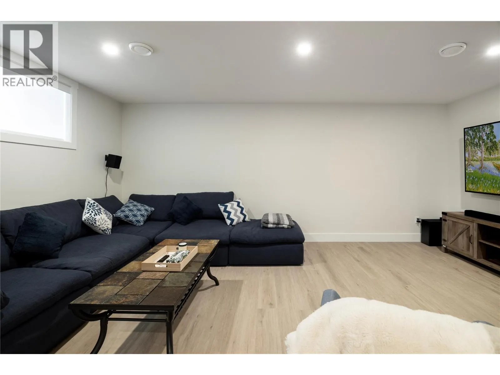 1999 15 Avenue Unit# 25