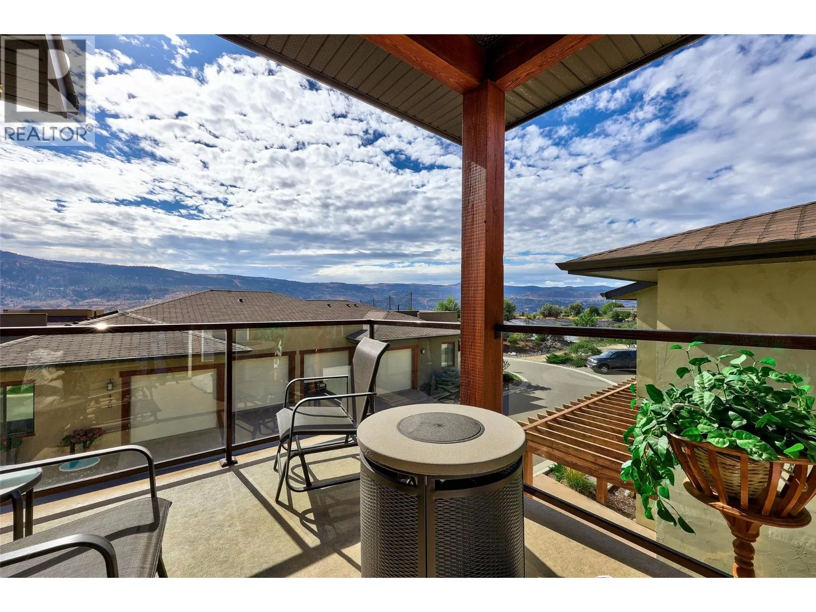 612 BELMONTE Court