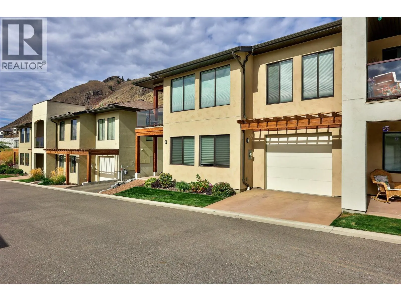 612 BELMONTE Court
