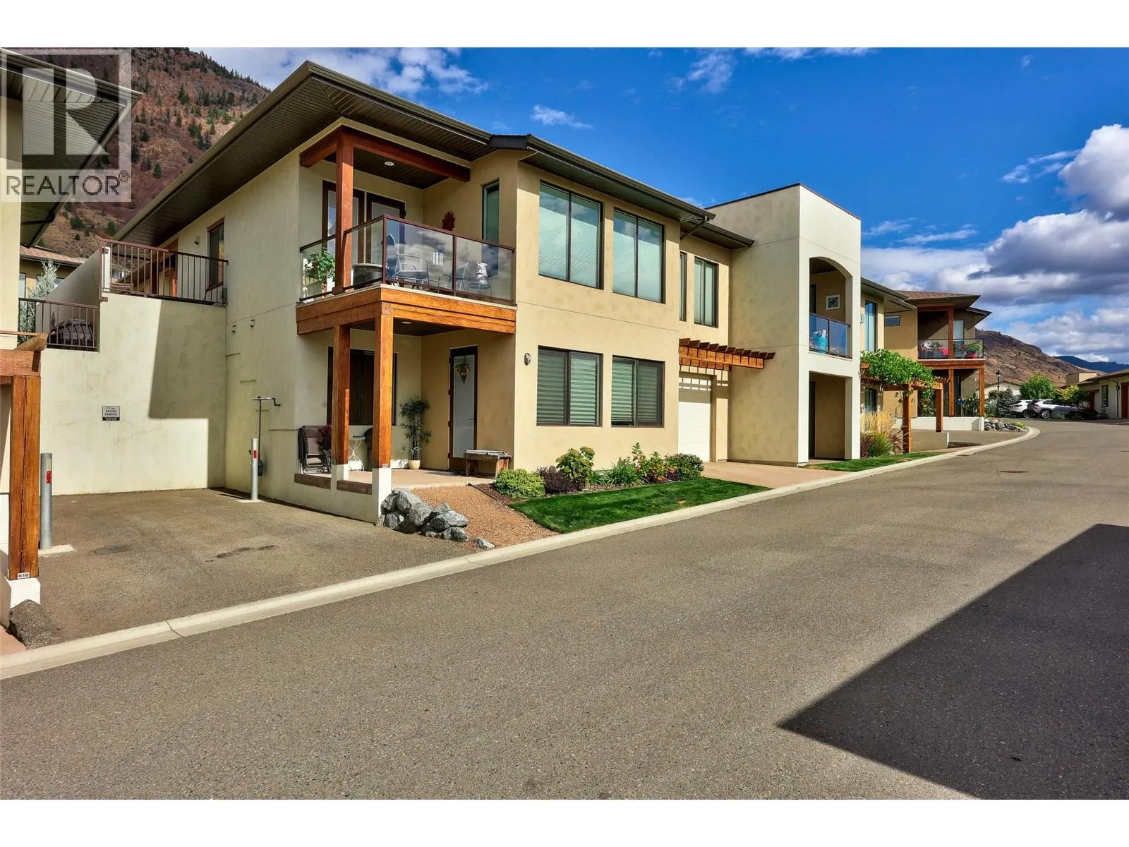 612 BELMONTE Court