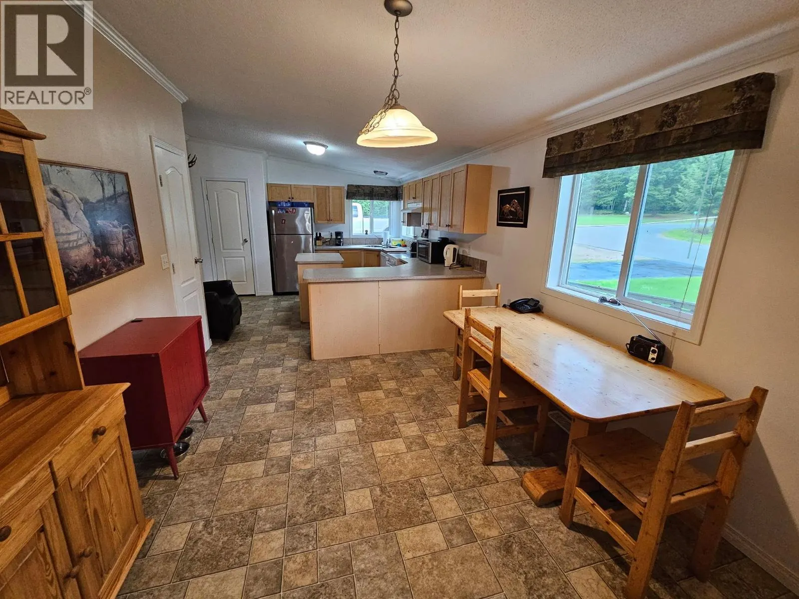 589 Fawn Road