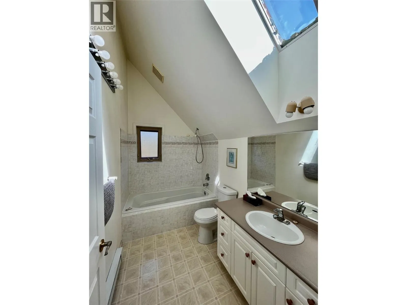 455 Crescent Bay Road