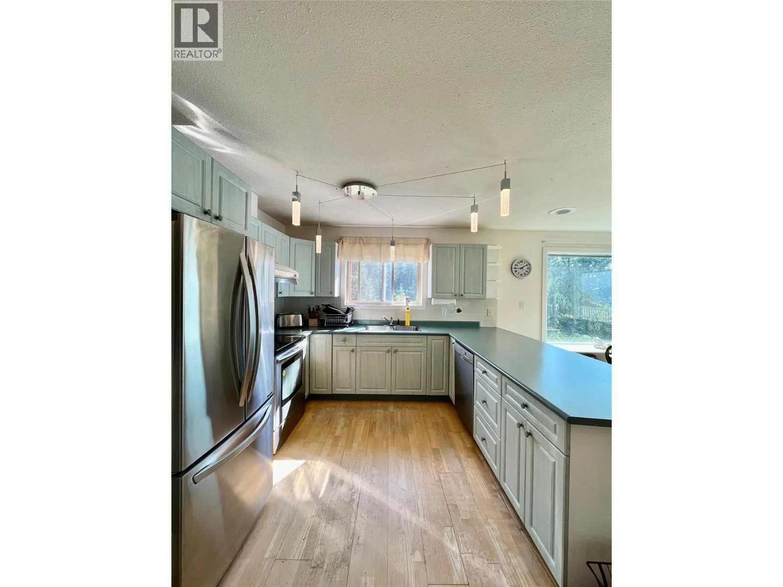 455 Crescent Bay Road
