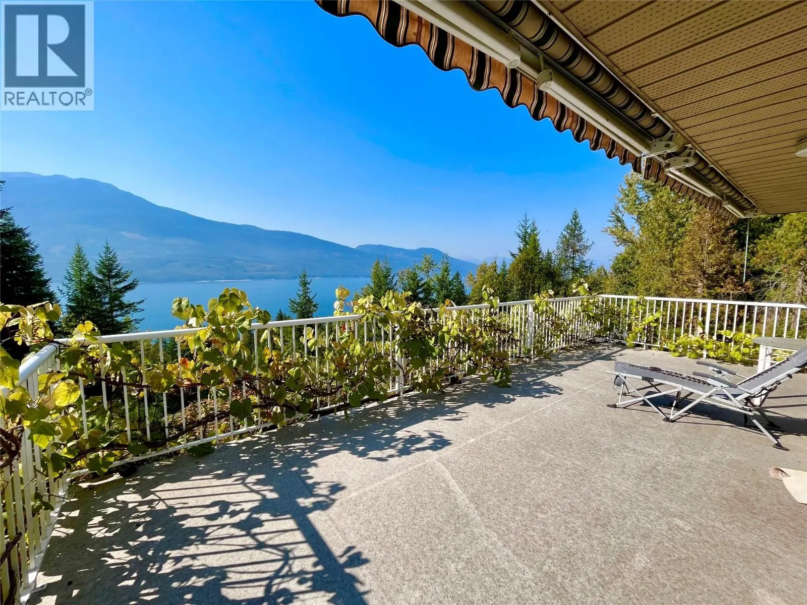 455 Crescent Bay Road