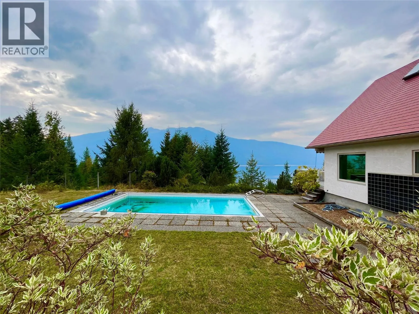 455 Crescent Bay Road
