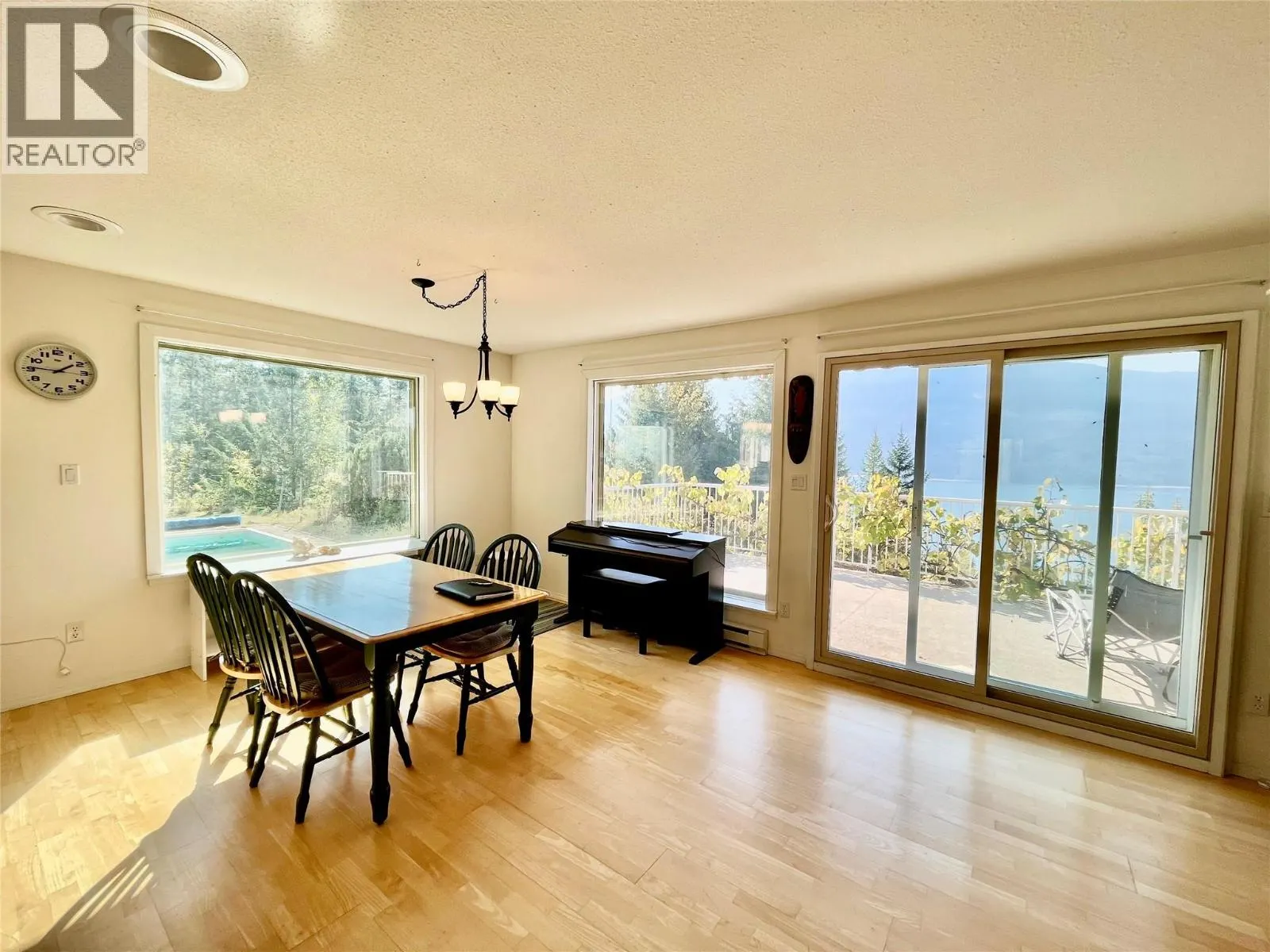 455 Crescent Bay Road