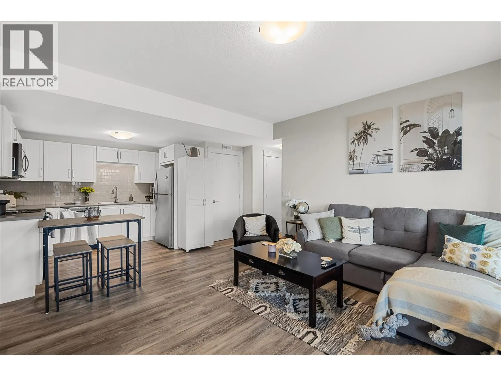 2573 Crown Crest Drive