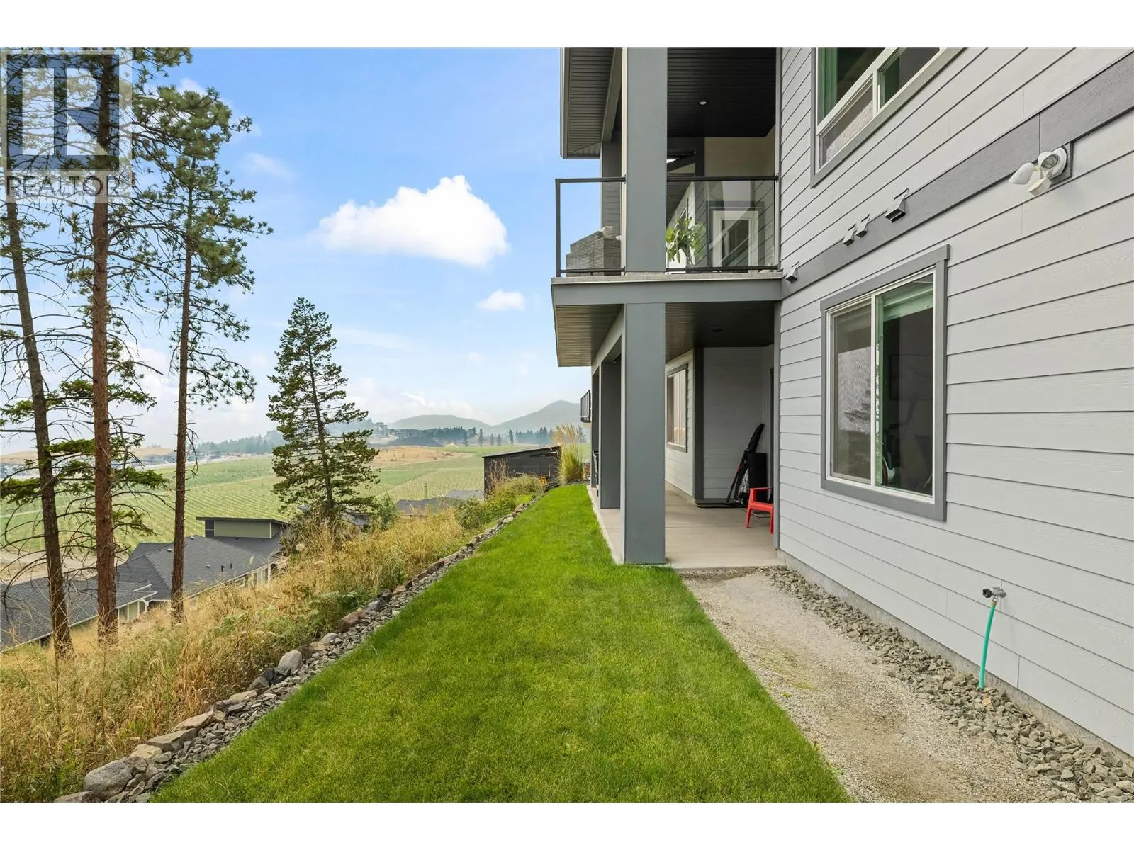 2573 Crown Crest Drive