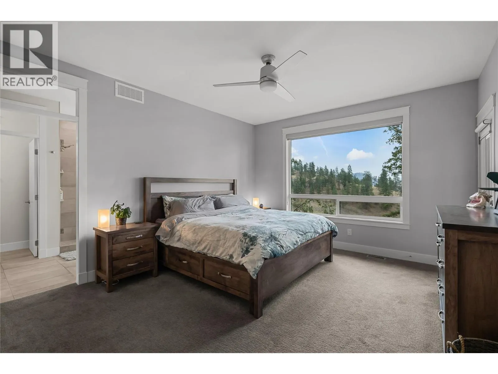 2573 Crown Crest Drive