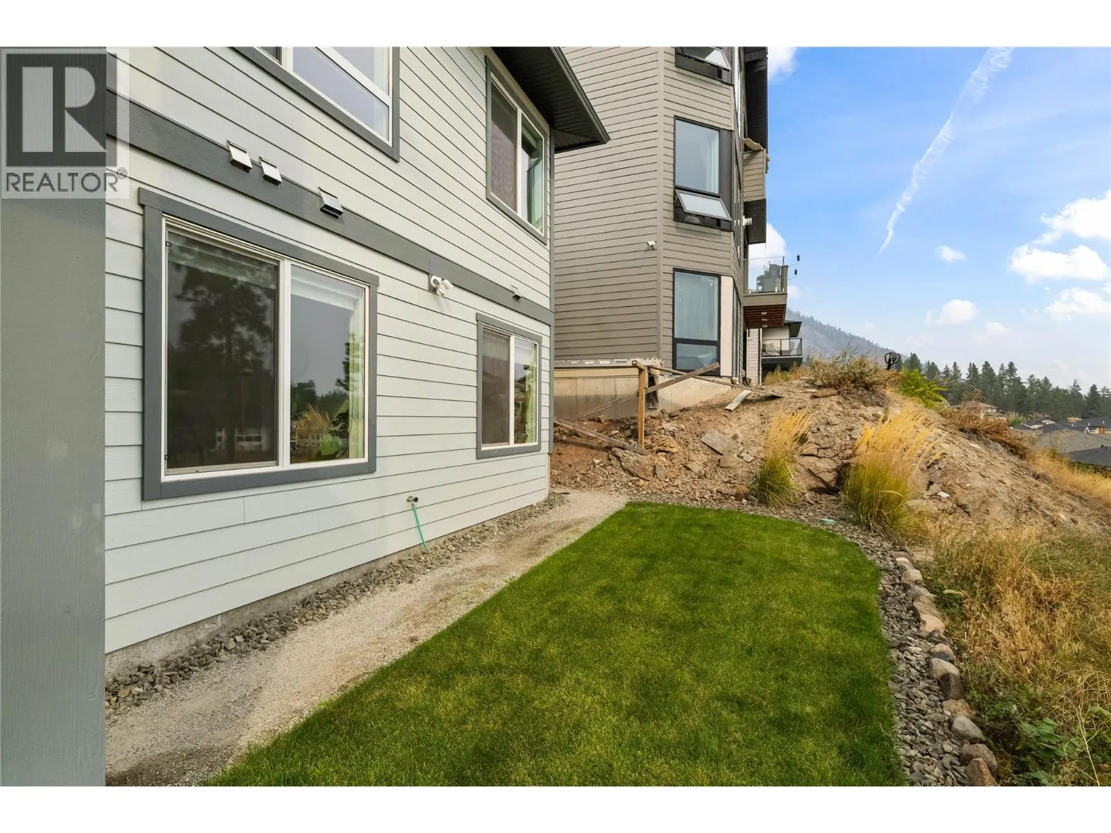 2573 Crown Crest Drive
