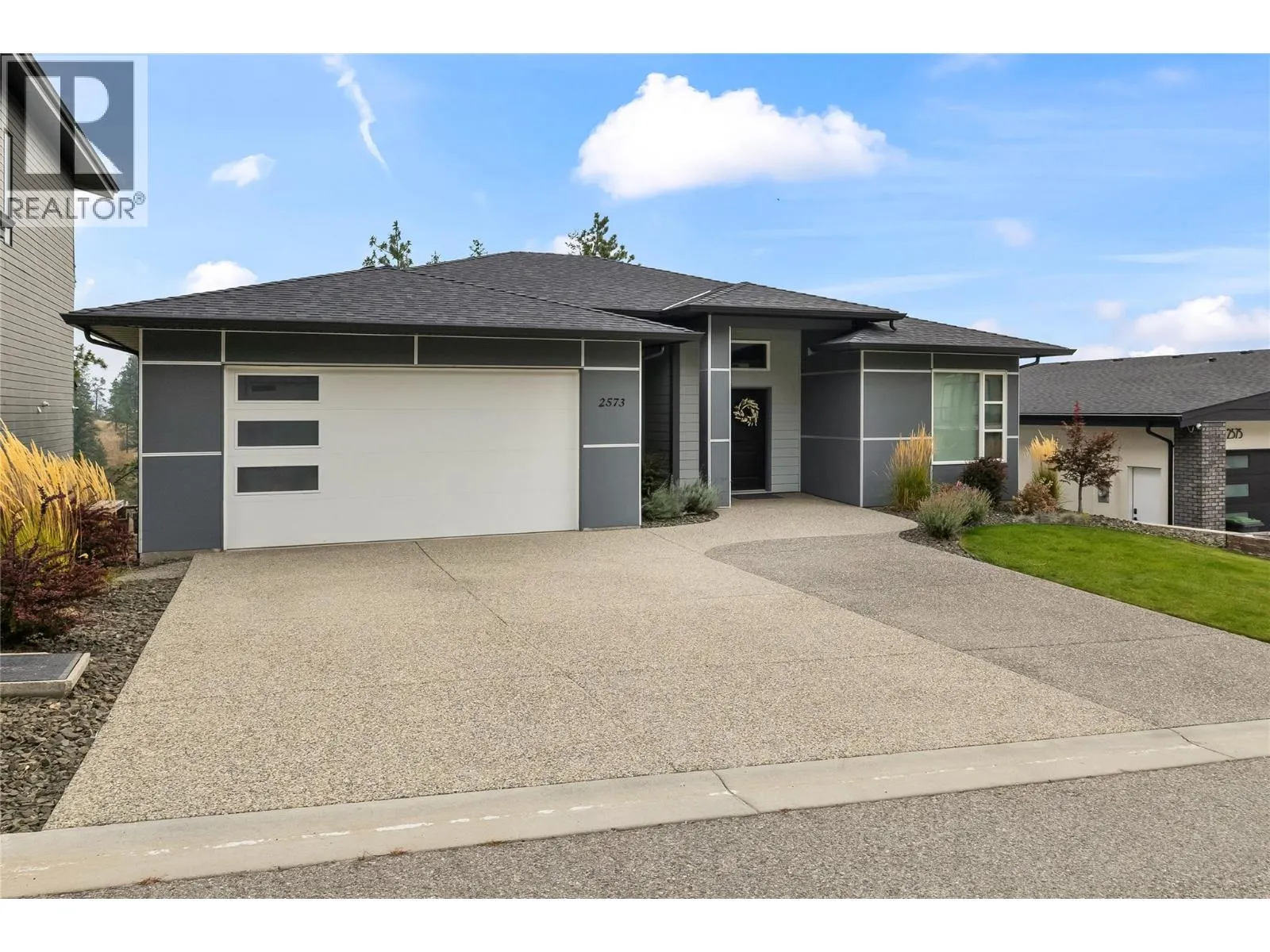 2573 Crown Crest Drive