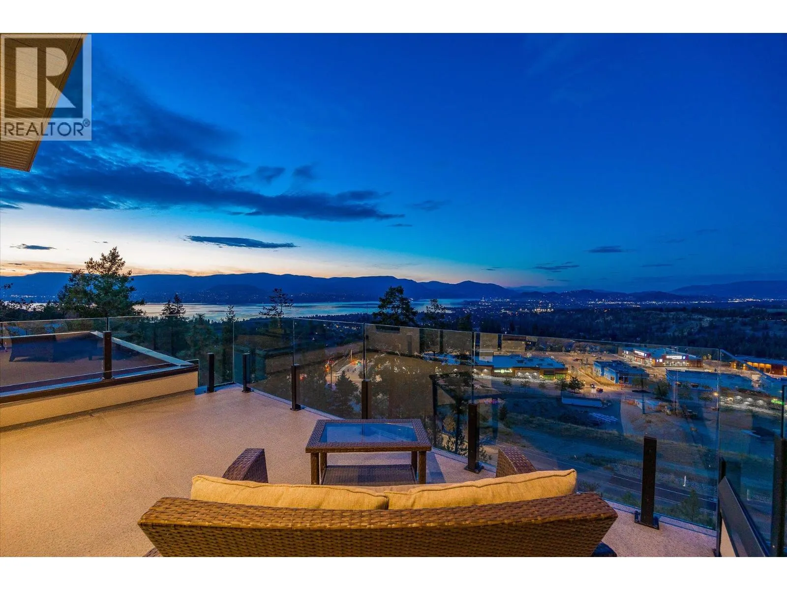 980 Ledgeview Court