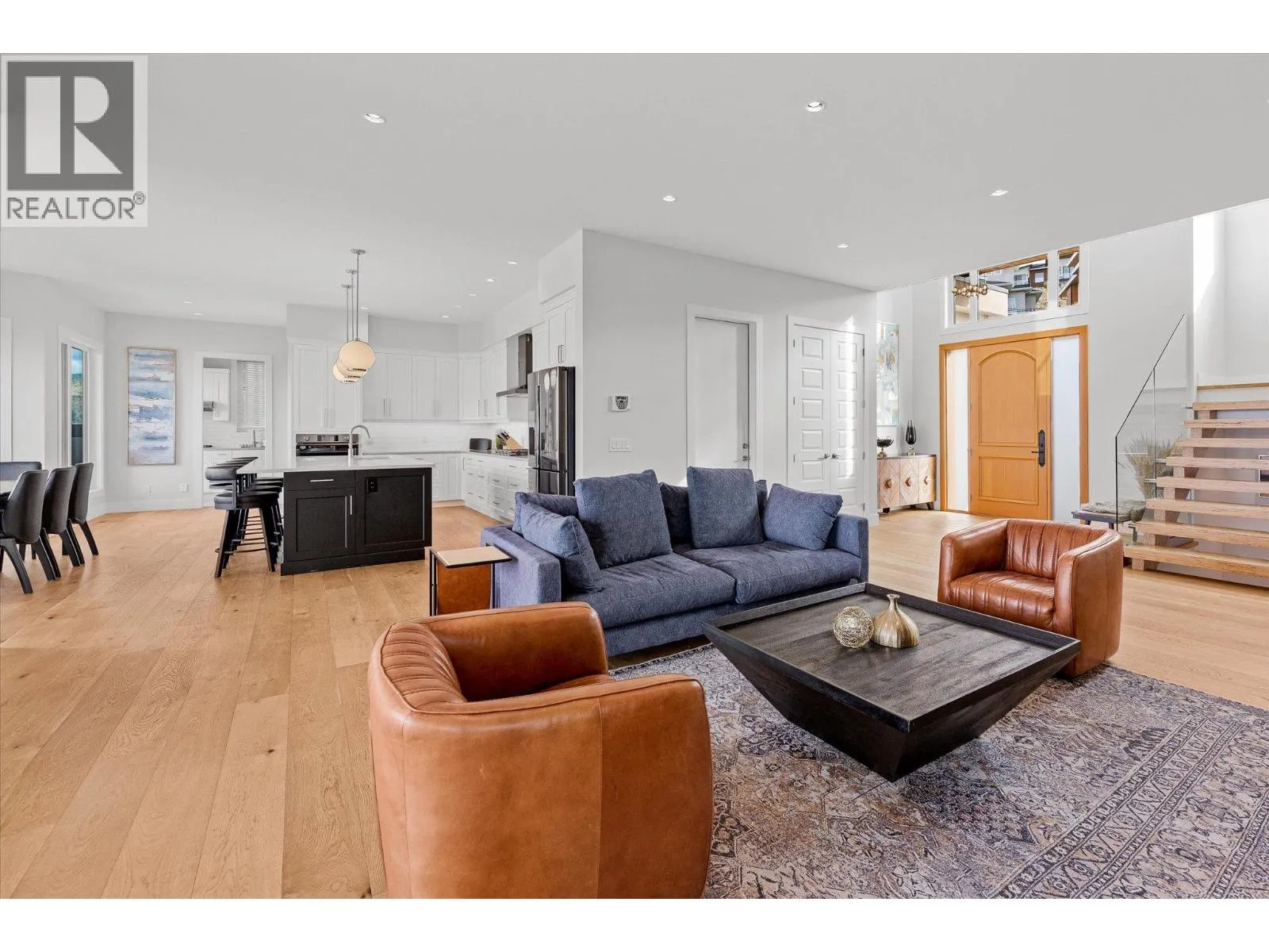 980 Ledgeview Court