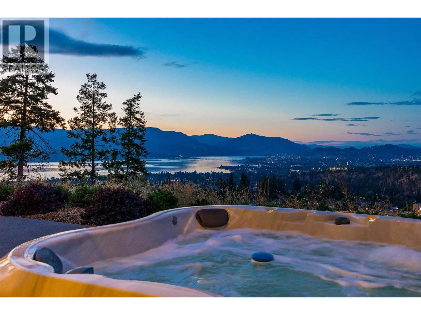 980 Ledgeview Court